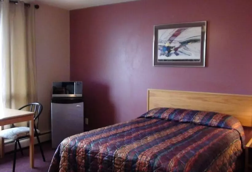 L Orée Des Bois Motel