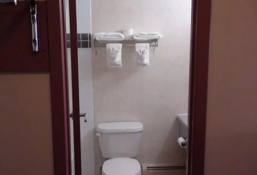 L Orée Des Bois Motel