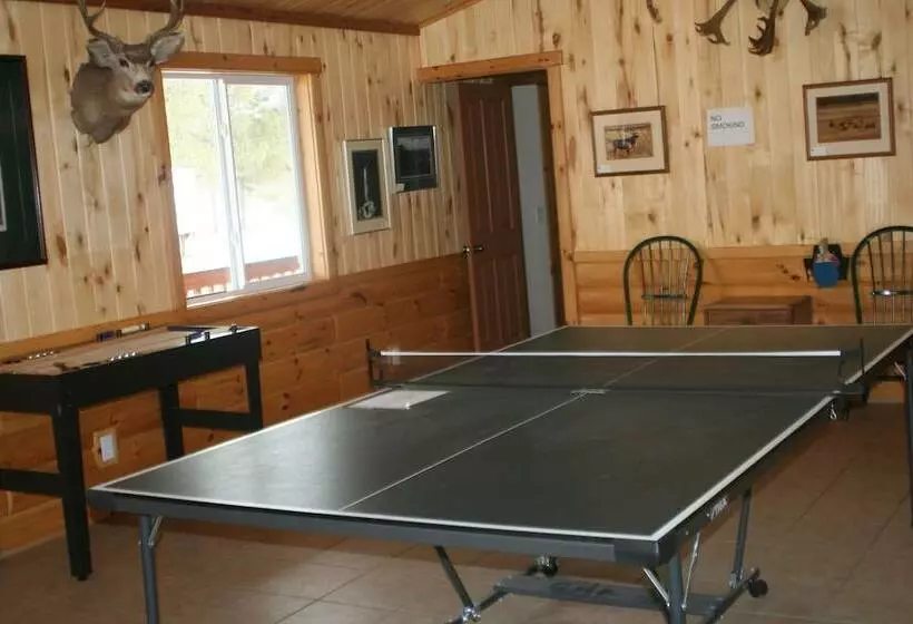 Motelli Mountain Landing Suites & Rv Park