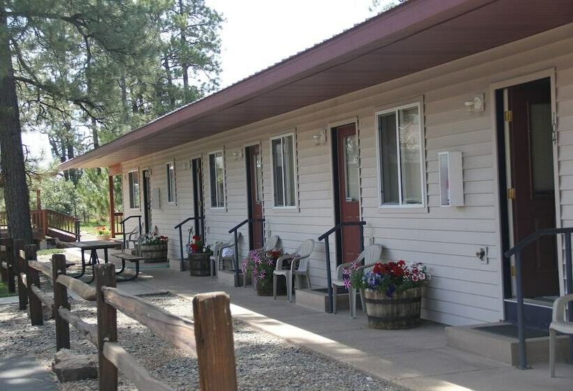 Мотель Mountain Landing Suites & Rv Park