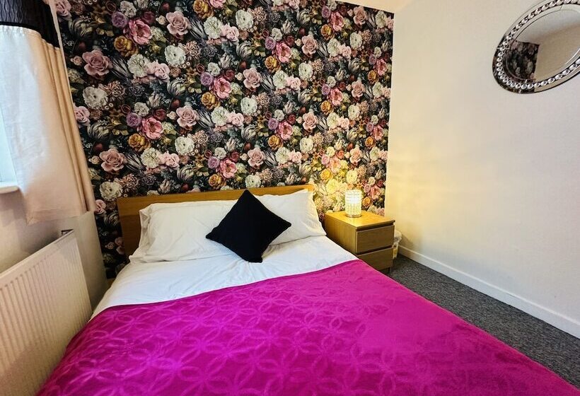 ペンション St Margarets Place Townhouse