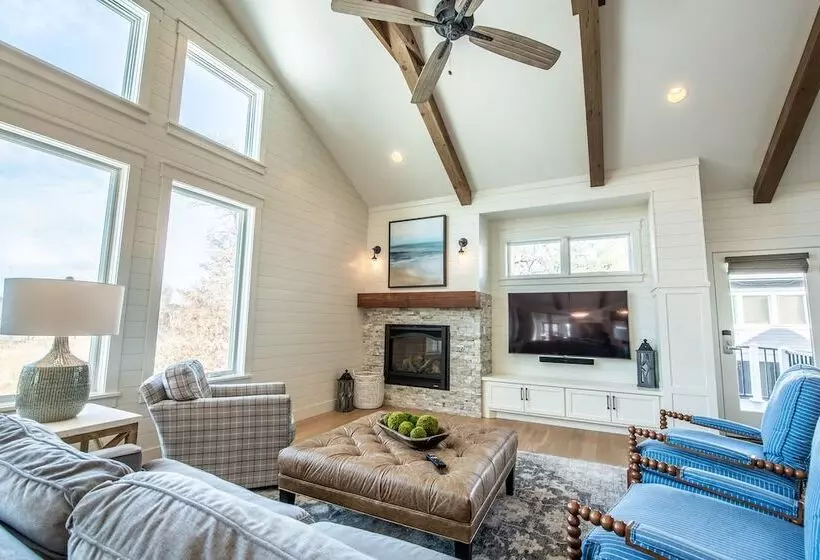 Lomakeskus Grand View Lodge