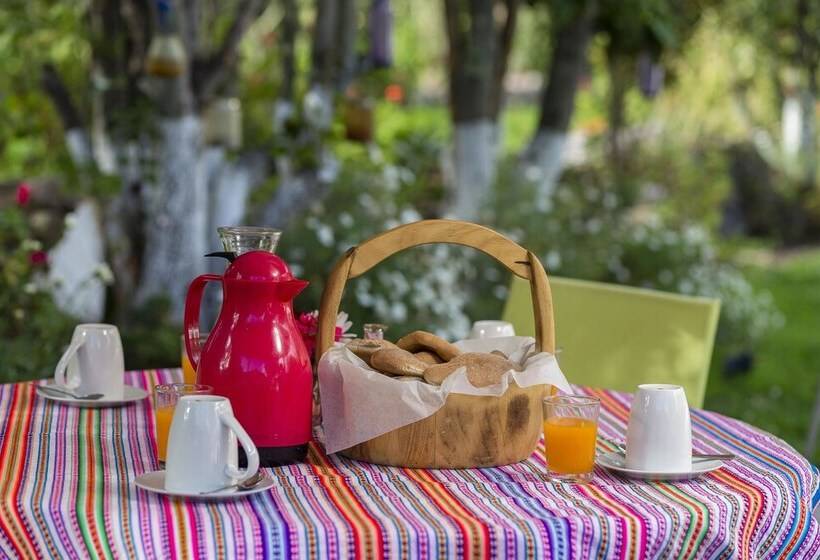 The Sacred Valley Lodge Hotel Cusco Hostel