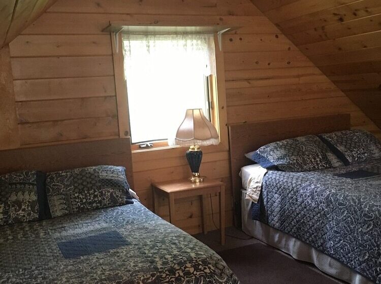 Alaska Kozey Cabins