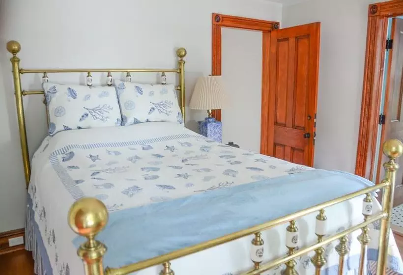 Aamiaismajoitus (B&B) 434 On Main