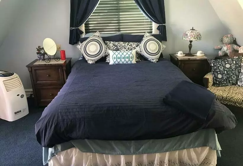 Aamiaismajoitus (B&B) Arrowhead Lake Inn