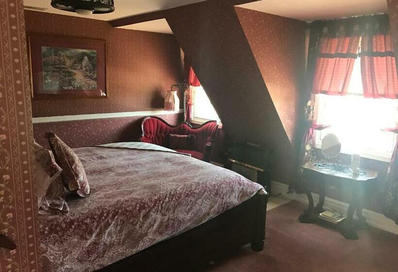 민박 Arrowhead Lake Inn