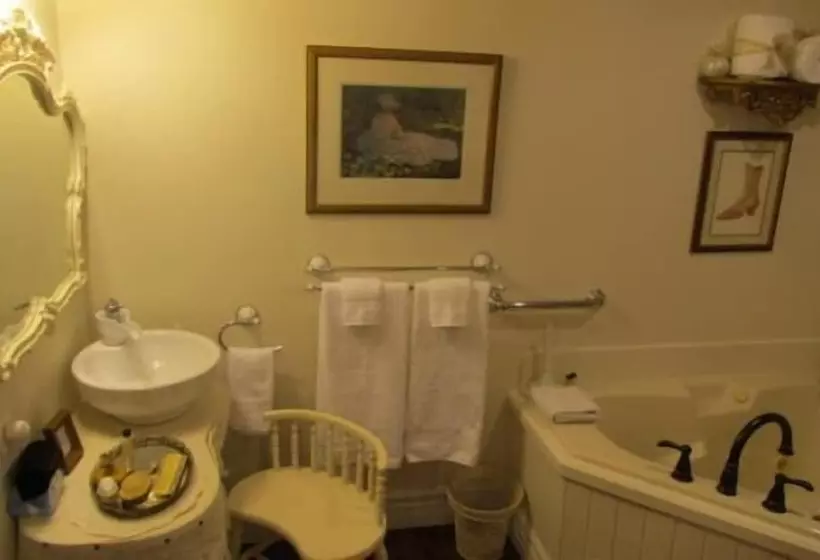 Aamiaismajoitus (B&B) The Lost Pearl