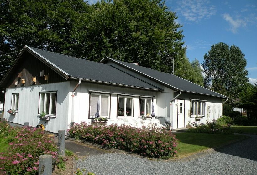 Brosäter Bed & Breakfast