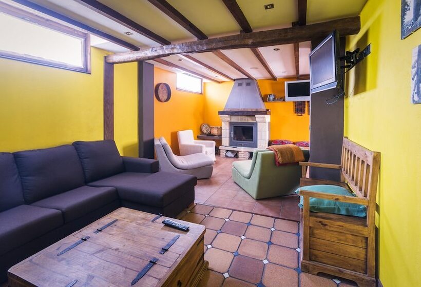 Ctr La Coruja Del Ebro