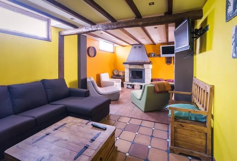 Ctr La Coruja Del Ebro