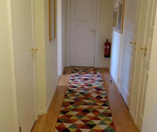 Fulufjällsgården   Hostel