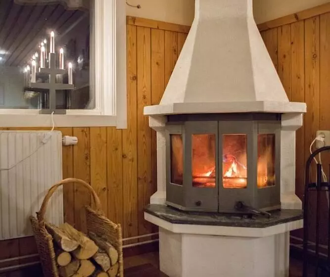 Fulufjällsgården   Hostel