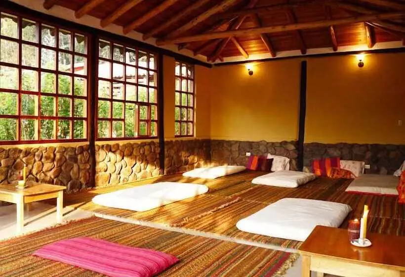 مسافرخانه Casa Colibri Ecolodge
