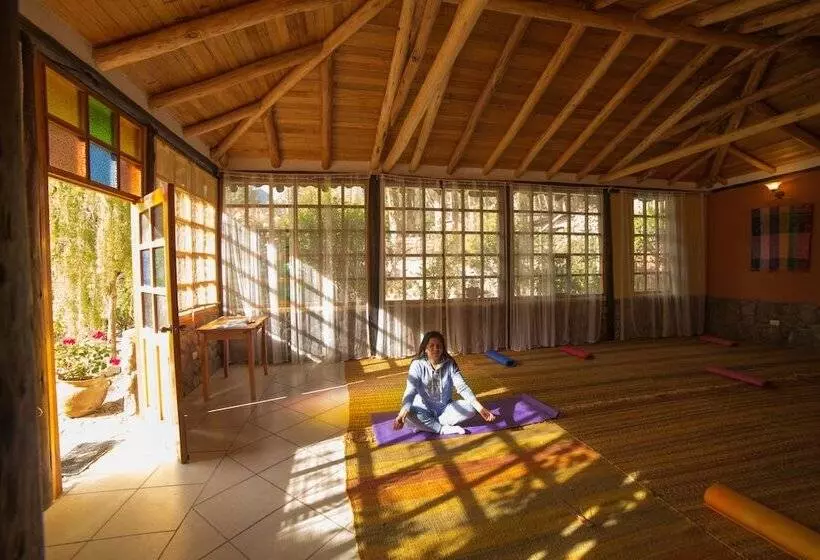 مسافرخانه Casa Colibri Ecolodge