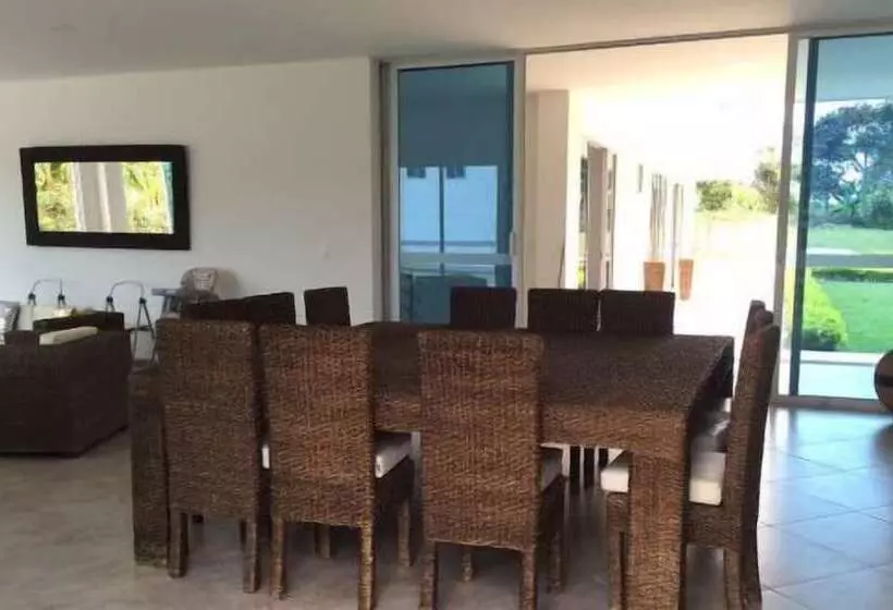 Hostelli La Felicidad