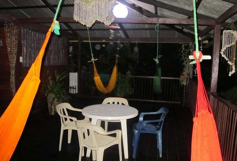 Herberg Posada Los Delfines