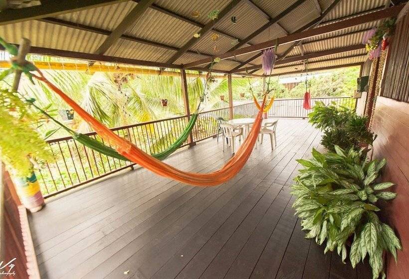 Herberg Posada Los Delfines