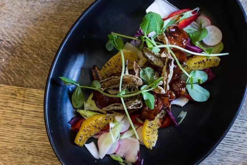 簡易ホテル The Fenwick Steak & Seafood Pub