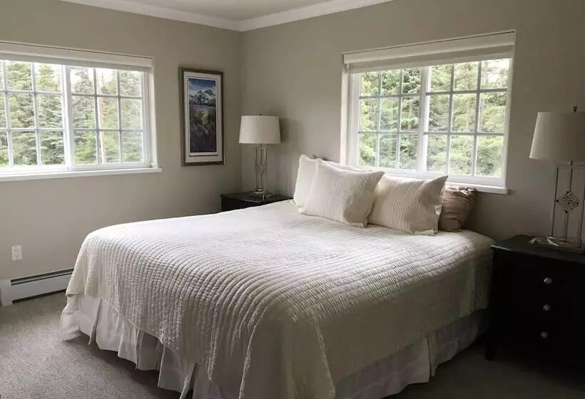 Hotelli Alaska Seascape Lodge