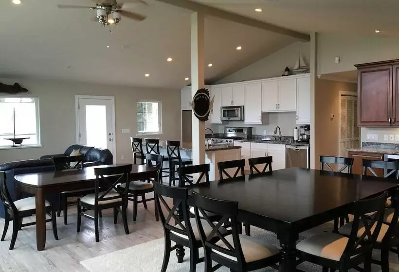 Hotelli Alaska Seascape Lodge