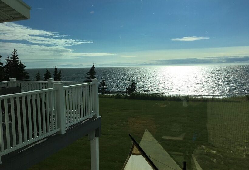 هتل Alaska Seascape Lodge