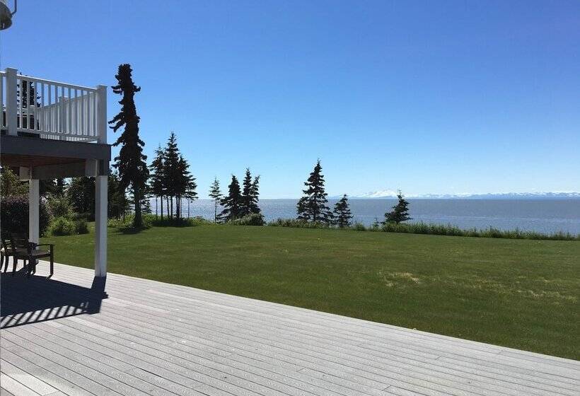 هتل Alaska Seascape Lodge