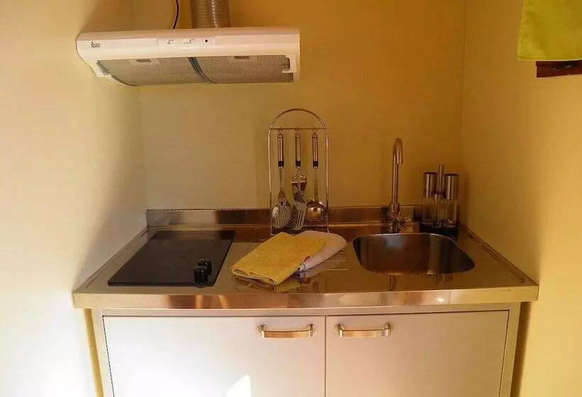 ホテル Camping Morunys