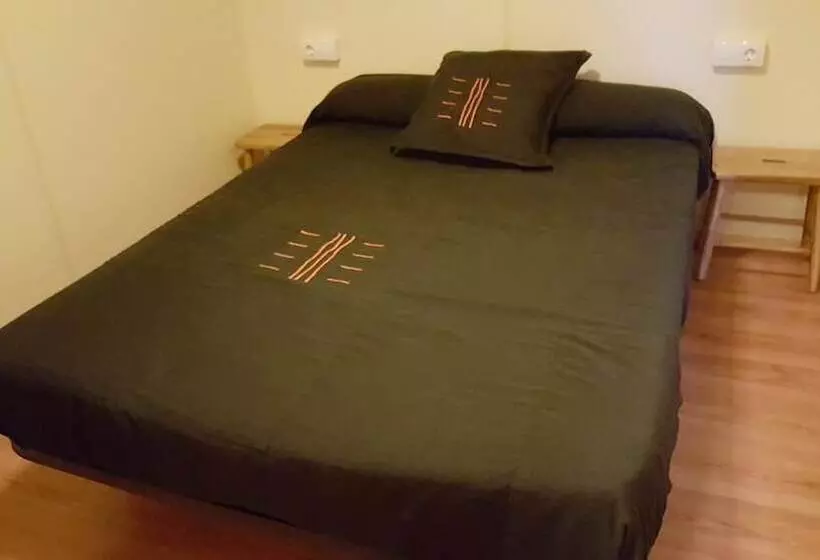 ホテル Camping Morunys