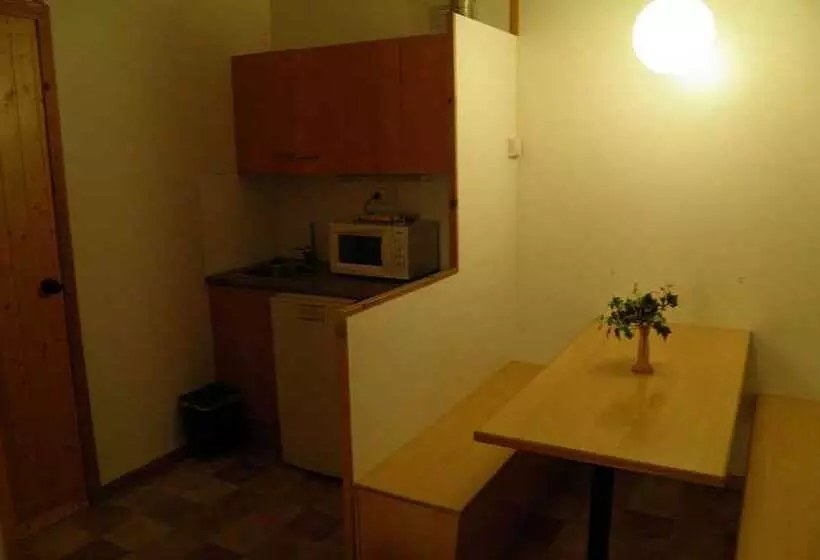 ホテル Camping Morunys