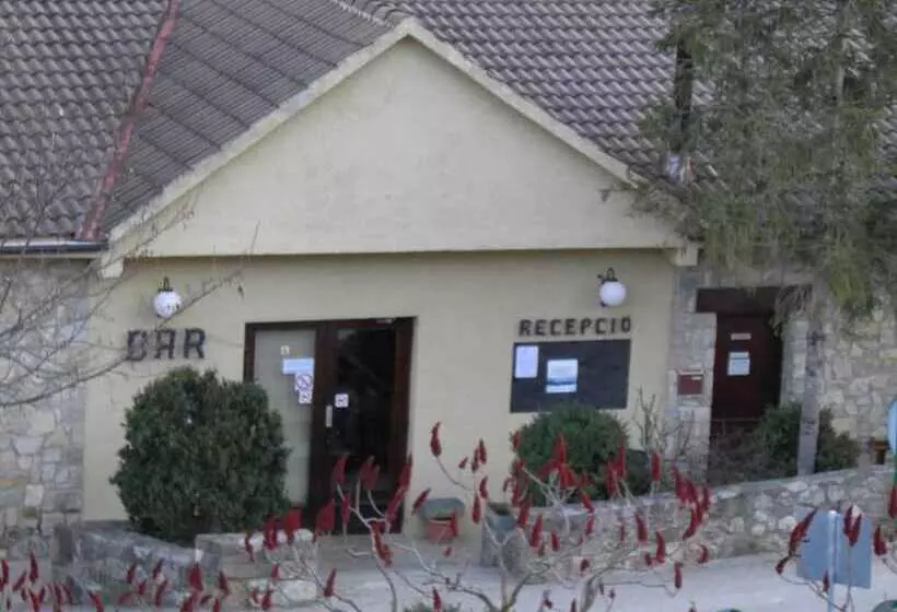 ホテル Camping Morunys