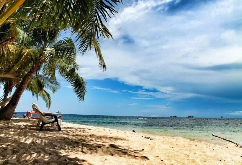 ホテル Dolphin Lodge Uaguinega