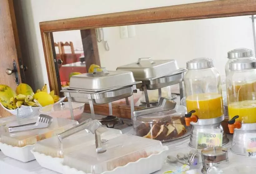 Hotelli E Lanchonete Araújo