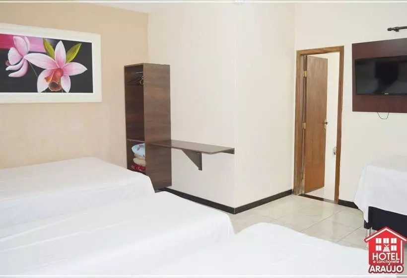 Hotelli E Lanchonete Araújo