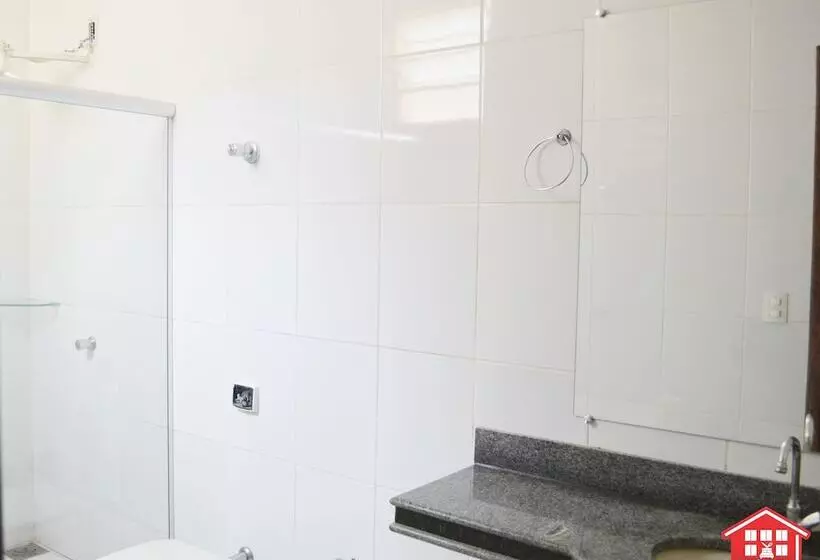 Hotelli E Lanchonete Araújo