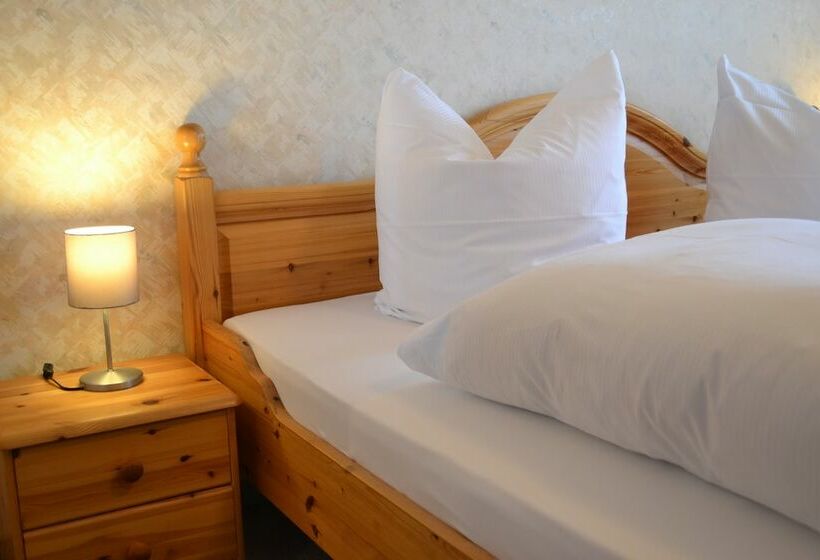 Hotel Gasthaus Zur Linde