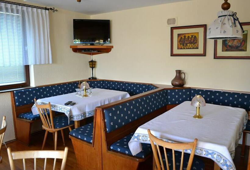 Hotel Gasthaus Zur Linde