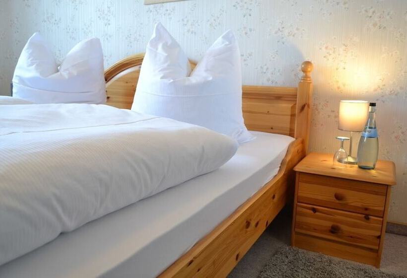 Hotel Gasthaus Zur Linde