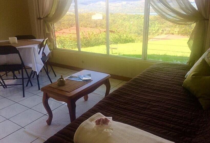 فندق Green Village