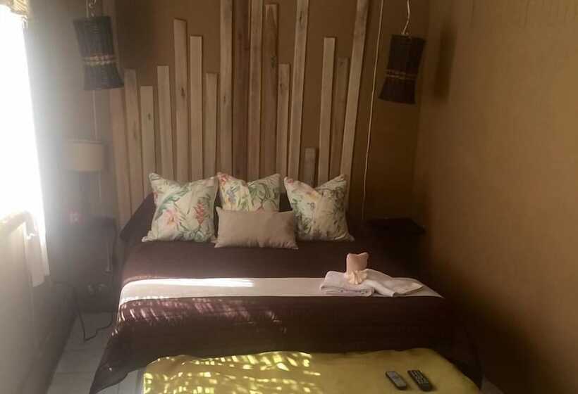 فندق Green Village