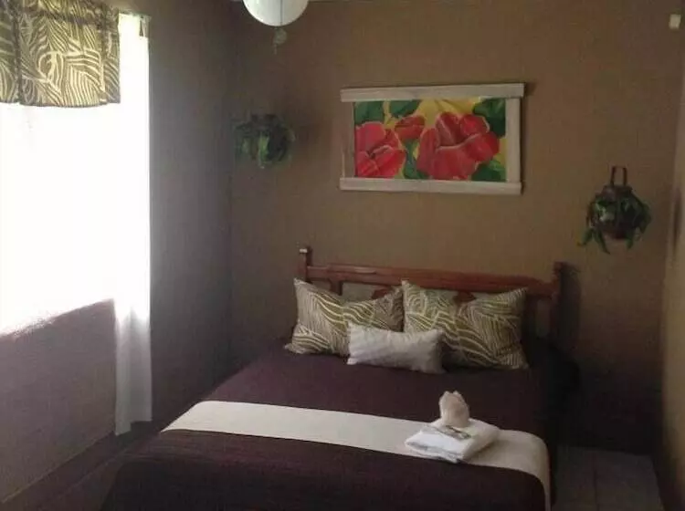 Hotelli Green Village