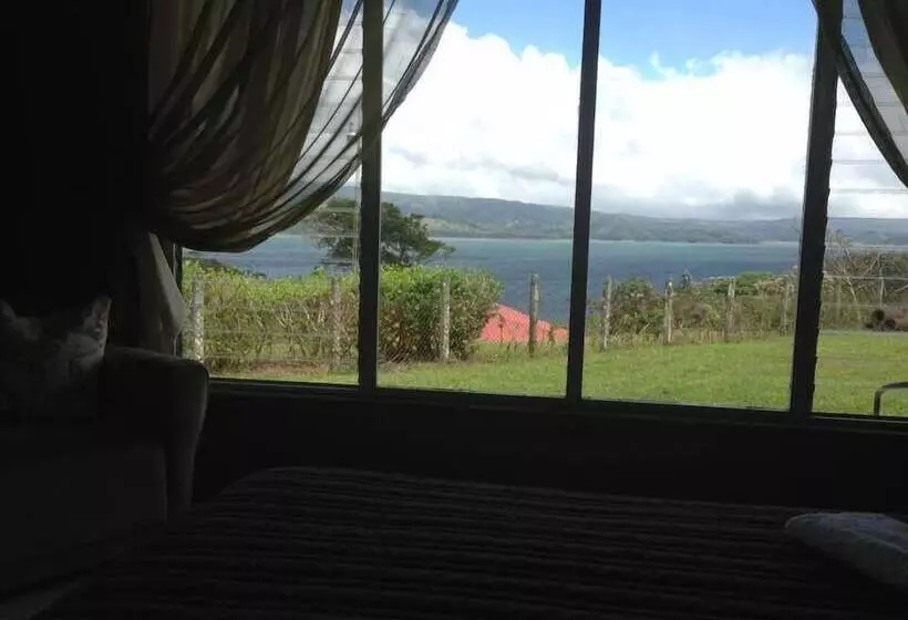 Hotelli Green Village