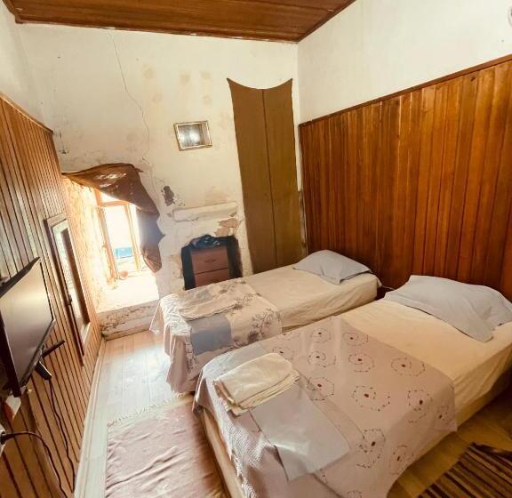 בית מלון כפרי Halfeti Socrates