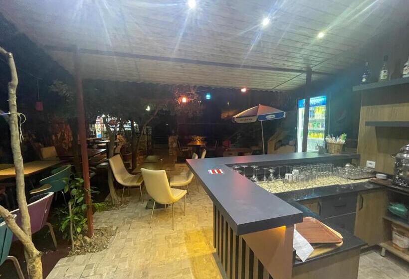 בית מלון כפרי Halfeti Socrates