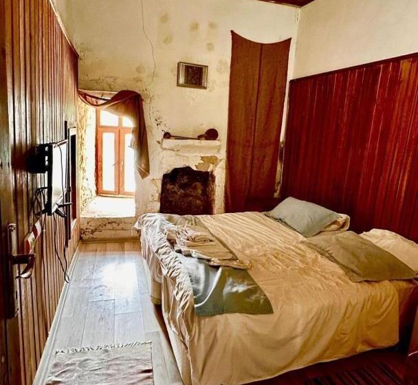 בית מלון כפרי Halfeti Socrates