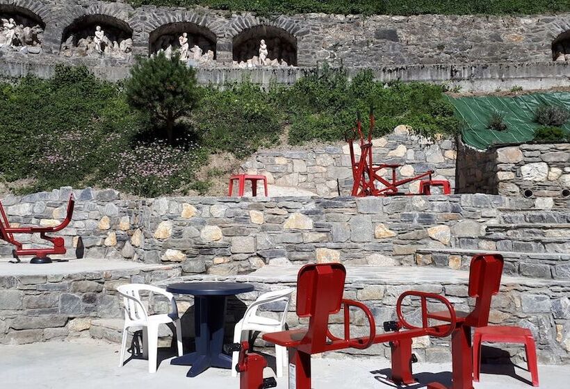 فندق Hôtel Les Chalets