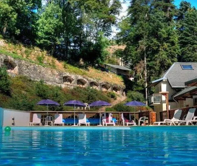 ホテル Hôtel Les Chalets