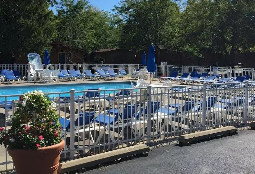 Hotelli Island Club Rentals