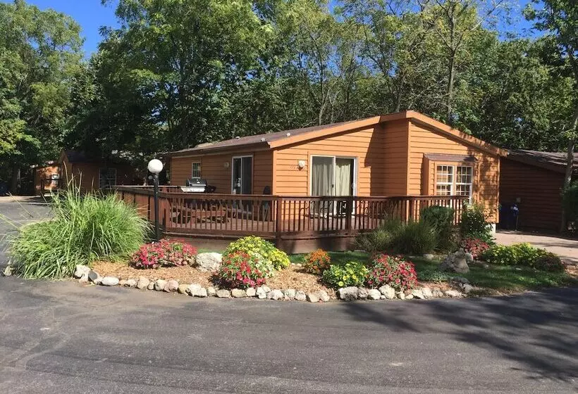 Hotelli Island Club Rentals