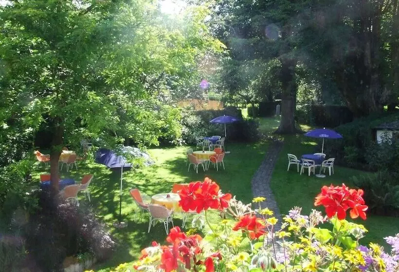 ホテル La Châtelaine & Aux Chevaliers